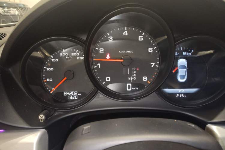 Used Porsche 718 2016 Cayman 2.0T