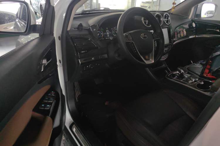 Used BYD Tang New Energy 2015 2.0T Four-Wheel-Drive Flagship Model Driver Seat