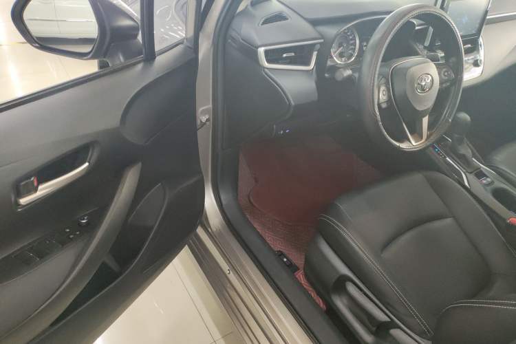 Used Toyota Corolla 2021 1.2T S-CVT Elite Edition Driver Seat