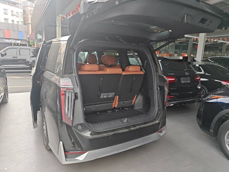 Used GAC Trumpchi Xiangwang M8 2026 Model Zongshi Deluxe Edition — 18