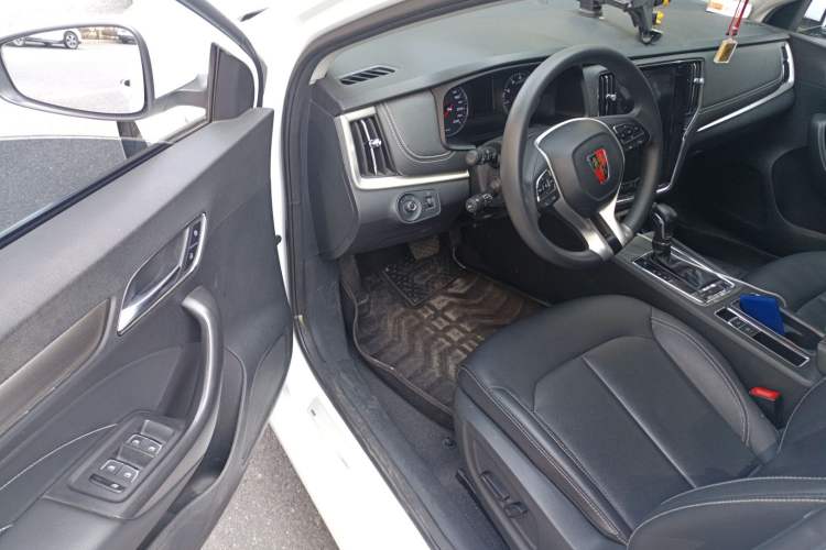 Used Roewe i6 2020 PLUS 1.6L CVT 4G Connected Glory Flagship Edition