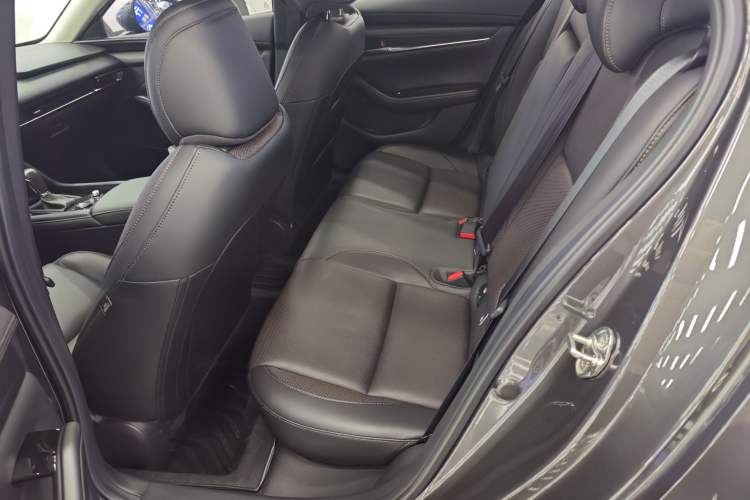 Used Mazda Mazda 3 Axela 2021 2.0L Automatic Zhiyao Edition
