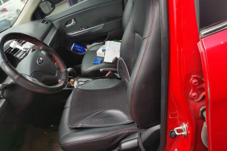 Used Kia K2 2015 Sedan 1.4L Automatic GLS Left Front Seat