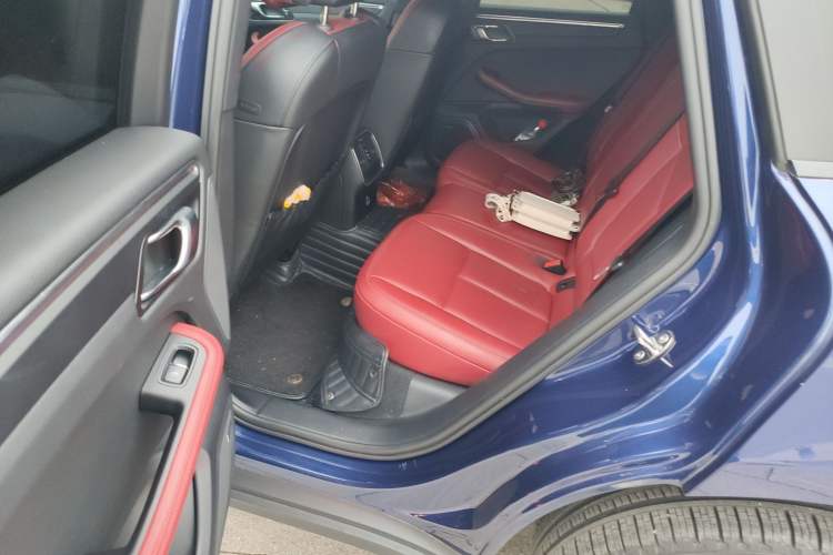 Used Porsche Macan 2023 Macan T 2.0T