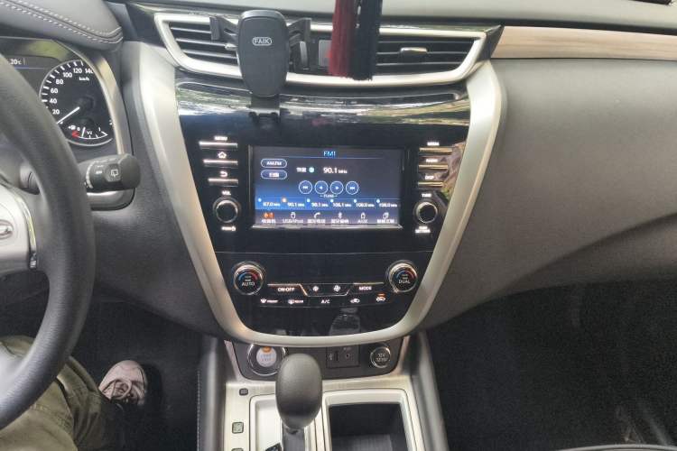 Used Nissan Murano 2019 2.5L XE Two-Wheel Drive Elite Version China VI Standard