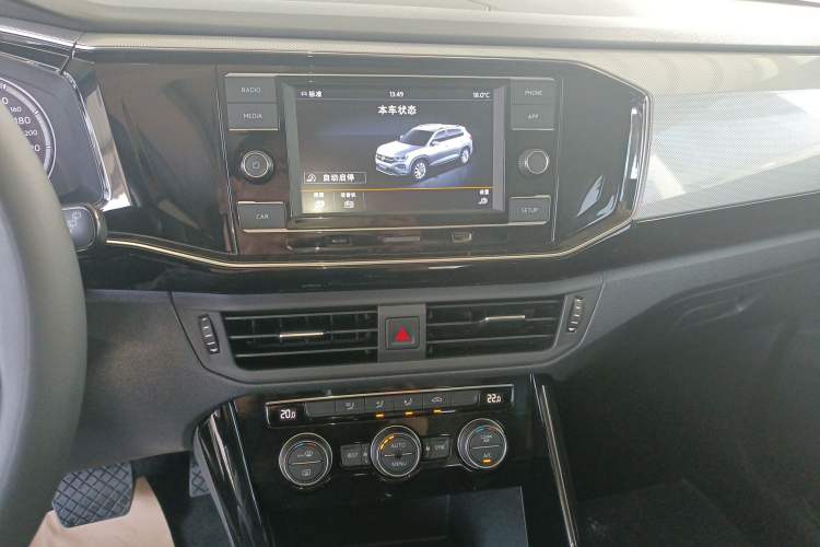 Used Volkswagen Tayron 2019 330TSI Two-Wheel Drive Luxury Model China VI Standard Audio And AC Panel