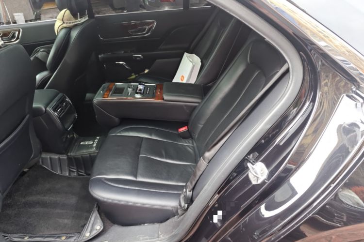 Used Lincoln Continental 2019 2.0T Two-Wheel Drive Luxury Edition China VI Standard Interior 4