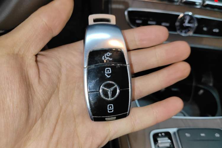 Used Mercedes-Benz E-Class 2020 Facelift E 300 L Stylish Edition