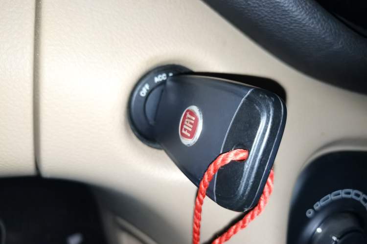 Used Fiat Viaggio 2012 1.4T Manual Enjoyment Edition Vehicle Key