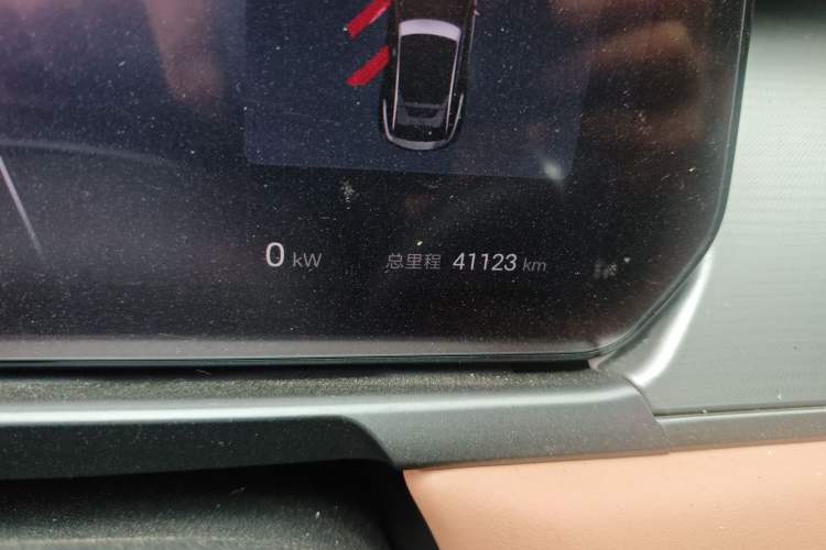 Used BYD Song L EV 2024 550km Beyond Edition Odometer Close Up