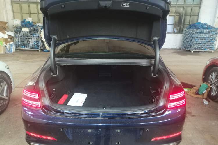 Used Genesis G80 2023 2.5T Rear-Drive Flagship Edition
