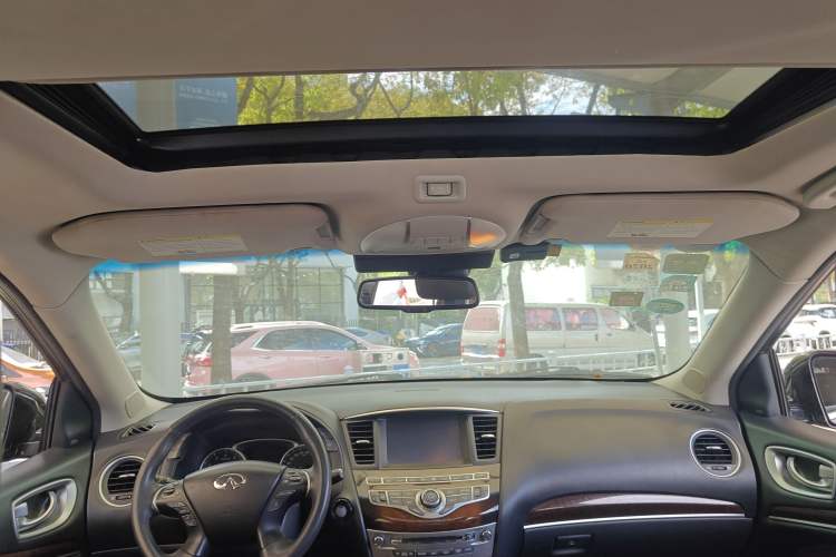 Used Infiniti QX60 2014 3.5L Four-Wheel Drive All-Terrain Version Headliner