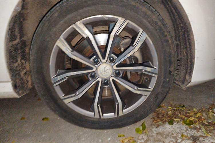 Used BYD Song MAX 2019 1.5T Automatic Smart Connect ZhiLian RuiDong Model 7 Seats China V Emission Standard
