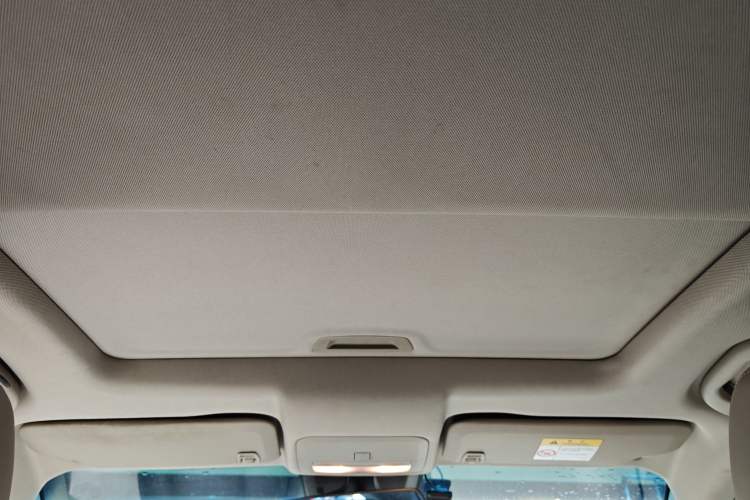 Used Chevrolet Cruze 2015 1.5L Classic SE AT Headliner