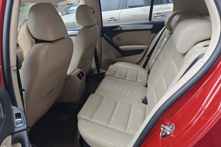 Used Volkswagen Golf 2012 1.4TSI Automatic Luxury Edition
