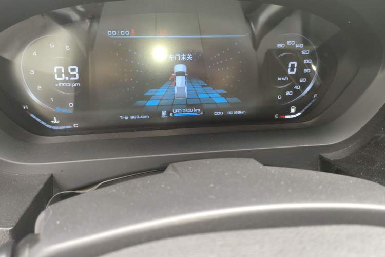 Used Isuzu TAGA Dargo H 2021 3.0T Diesel Manual Two-Wheel Drive Value Edition Long Wheelbase 4KH1CT6H1 Odometer Close Up