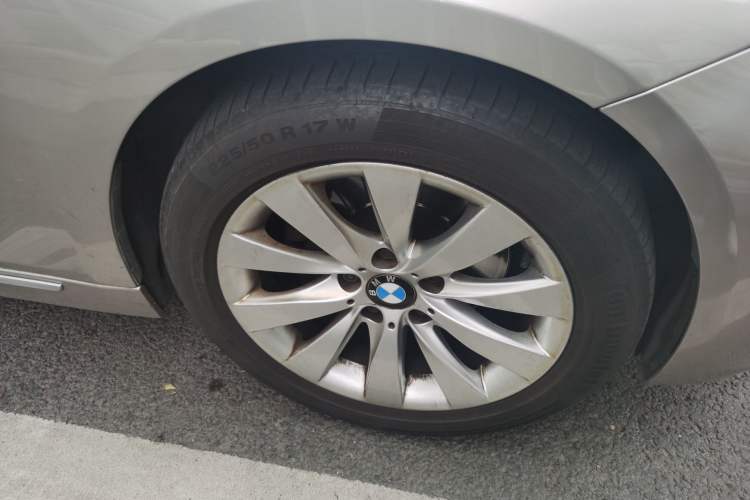 Used BMW 3 Series 2013 Facelift 320Li Fashion Design Package
