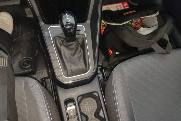 Used Volkswagen Lavida 2025 New Sharp 1.5L Outstanding New Edition Gear Lever