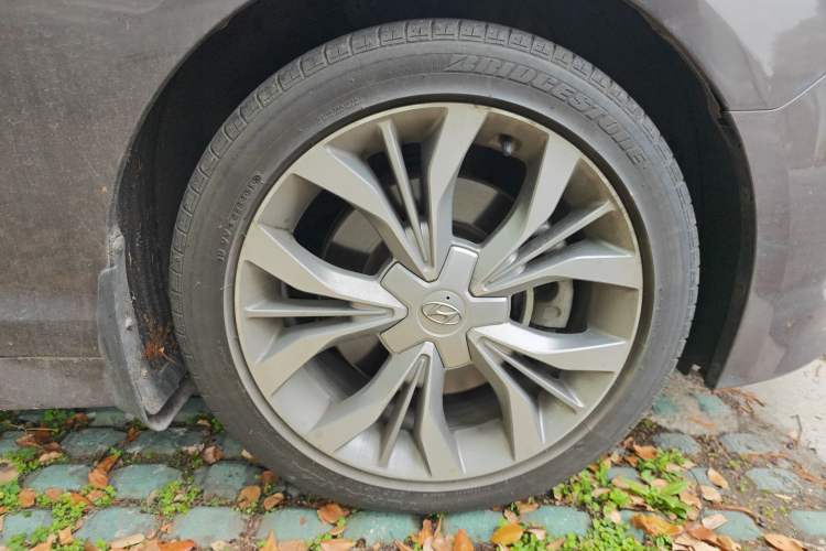 Used Hyundai Sonata 2015 1.6T GLX Advanced Model
