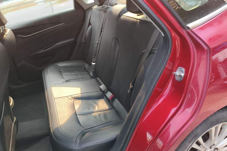 Used Buick GT 2015 18T Dual-Clutch Luxury Model
