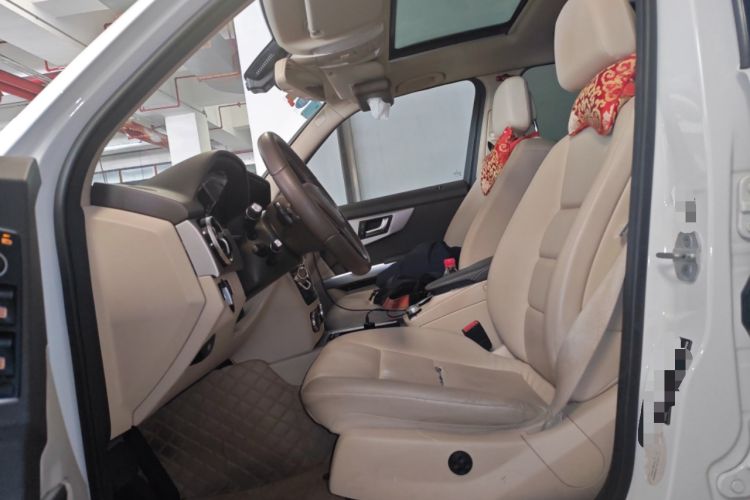 Used Mercedes-Benz GLK-Class 2013 GLK 300 4MATIC Dynamic Sunroof Model