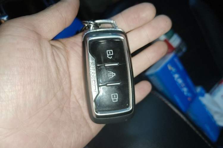 Used Cowin X3 2016 1.6L CVT Smart Connect III Version
