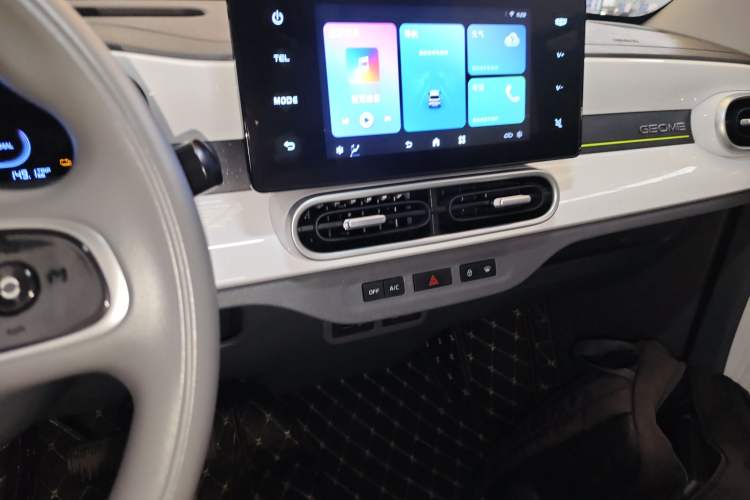 Used Geely Galaxy Panda 2025 210km Panda Kart Audio And AC Panel