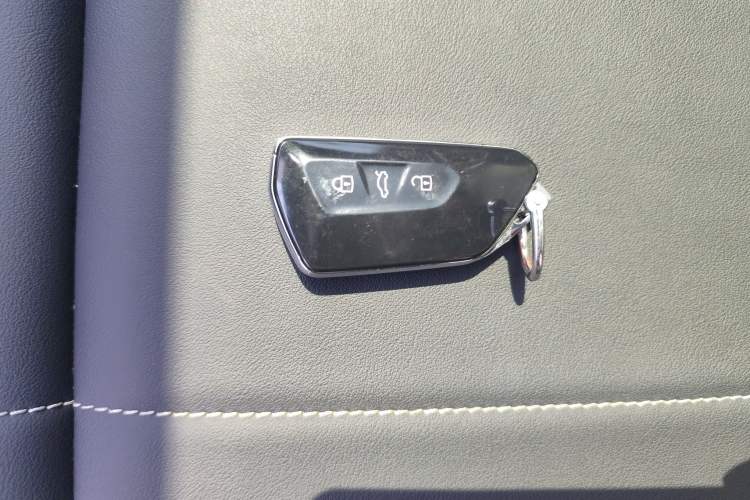 Used Volkswagen ID.4 X 2025 Smart Version Pure & Intelligent Enjoyment Edition Vehicle Key