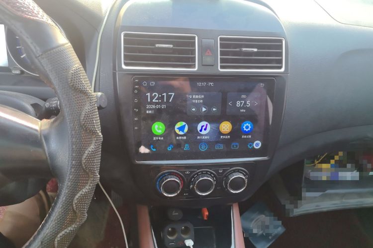 Used FORTHING Joyear X5 2015 1.6L Manual Luxury Model Audio And AC Panel