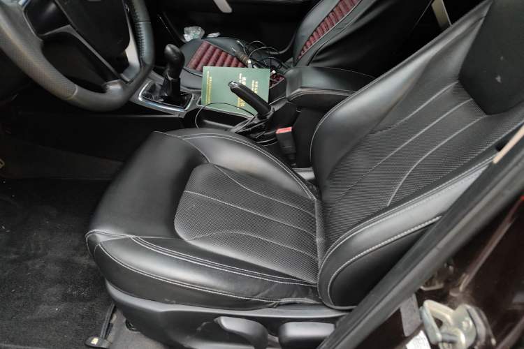 Used Geely Auto Emgrand 2017 Sedan Million Edition 1.5L Manual - Upward Version