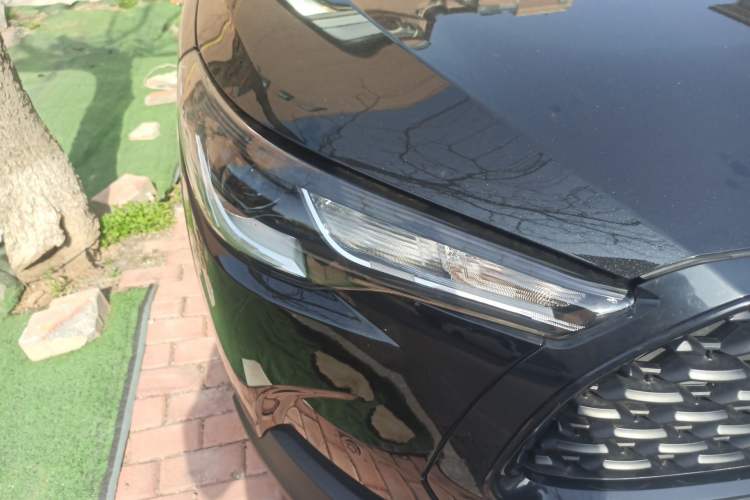 Used Toyota Corolla Cross 2023 2.0L Elite Edition Right Front Headlight