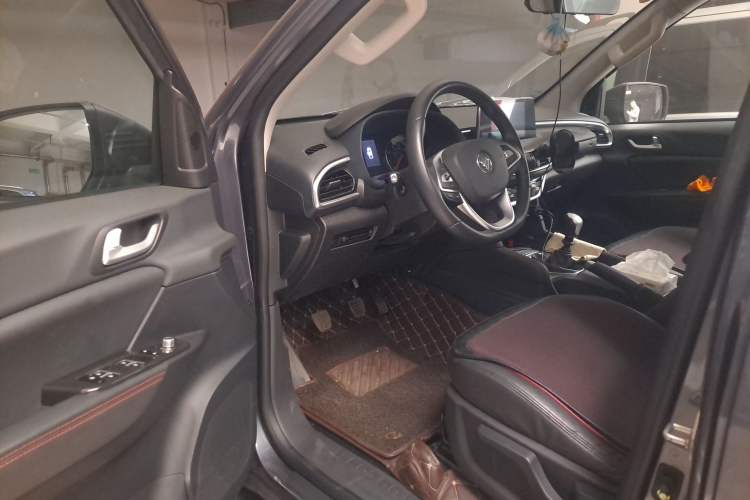 Used Foton General F9 2022 2.0T Gasoline Manual 4x4 Enjoyment Version Standard Cab 4G20TI5
