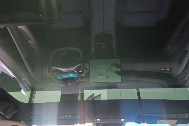 Used Lynk & Co Z10 2025 95 kWh 702 km All-Wheel Drive Intelligent Driving Ultra
