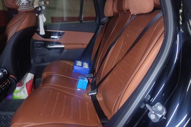 Used Mercedes-Benz GLC 2023 Refreshed GLC 300 L 4MATIC Dynamic Edition 5 Seats
