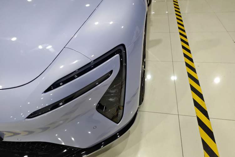 Used Avatr 06 2025 Pro Range-Extended Edition Left Front Headlight