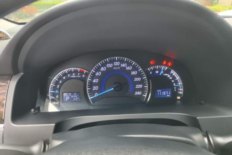 Used Toyota Camry 2016 2.0G 10th Anniversary Leading Edition Instrument Cluster