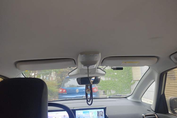 Used Baojun KiWi EV 2023 DJI Edition Lithium Iron Phosphate Headliner