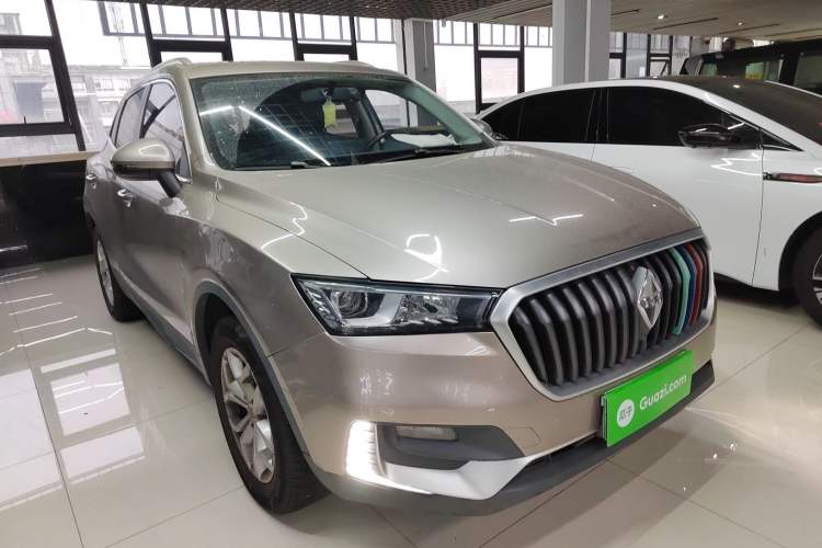 Used BORGWARD BX5 2017 20TGDI Automatic Two-Wheel Drive Pioneer Edition