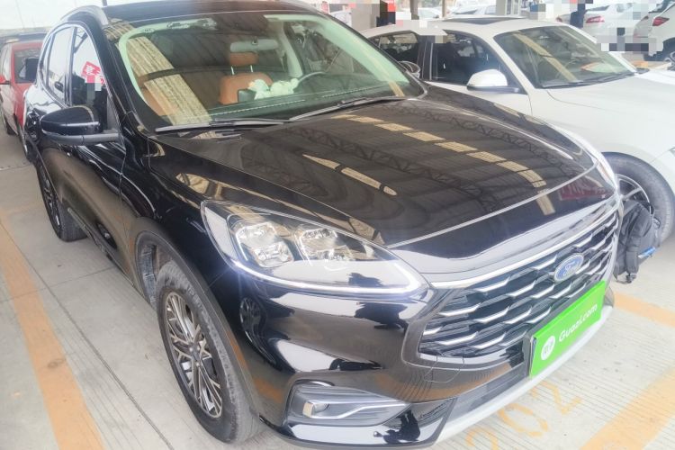 Used Ford Escape 2020 EcoBoost 245 Two-Wheel-Drive Titanium Edition
