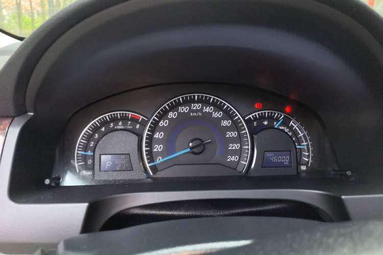 Used Toyota Camry 2015 2.0G Premier Edition Instrument Cluster