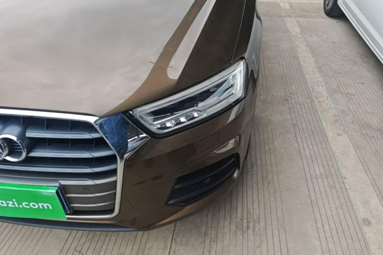 Used Audi Q3 2018 30th Anniversary Edition 30 TFSI Fashion Model Left Front Headlight