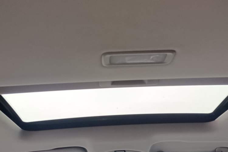 Used Geely Auto Emgrand 2022 4th Generation 1.5L CVT Luxury Model
