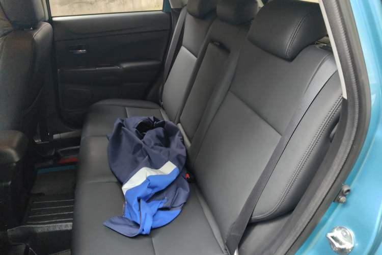 Used Mitsubishi ASX 2013 2.0L CVT Two-Wheel Drive Elite Edition
