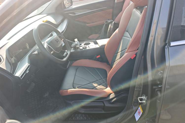 Used CHANGAN Eado 2023 Changan Edition PLUS Blue Whale NE 1.4T GDI DCT Prestige Version