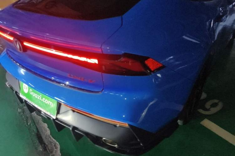 Used Changan UNI-V 2022 1.5T Smart Navigation Version