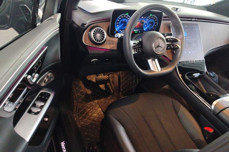 Used Mercedes-Benz EQE SUV 2023 350 4MATIC Luxury Edition
