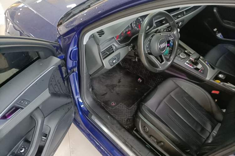 Used Audi A4L 2019 40 TFSI Ambition China VI