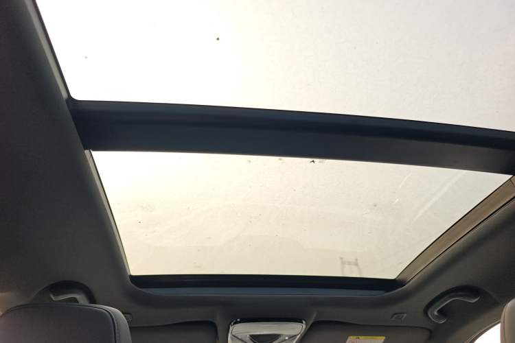 Used ARCFOX Alpha T 2022 653S+ 160kW
