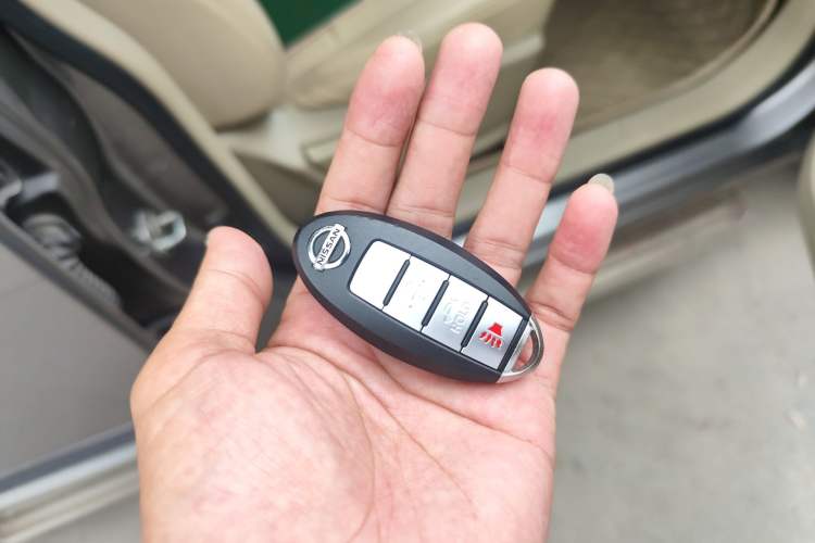 Used Nissan Qashqai 2011 2.0 XL Fire CVT 2WD Vehicle Key