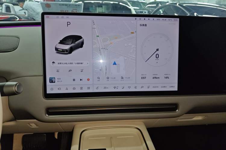 Used Li Auto Li Auto i6 2025 Model Two-Wheel-Drive Standard Type
